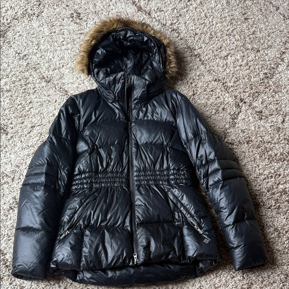 Columbia Black Puffer Jacket with Faux Fur Trim